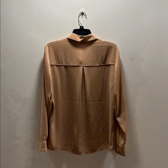 Express Portofino Beige Blouse - Picture 2 of 3